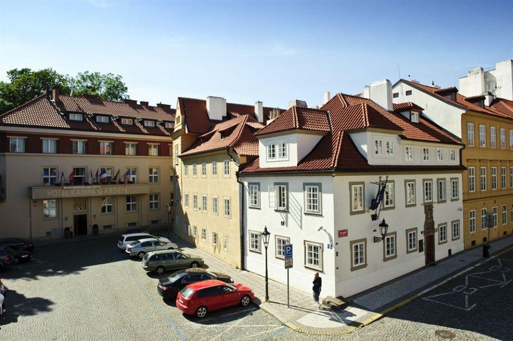 Pytloun Kampa Garden Hotel Prague Exterior photo